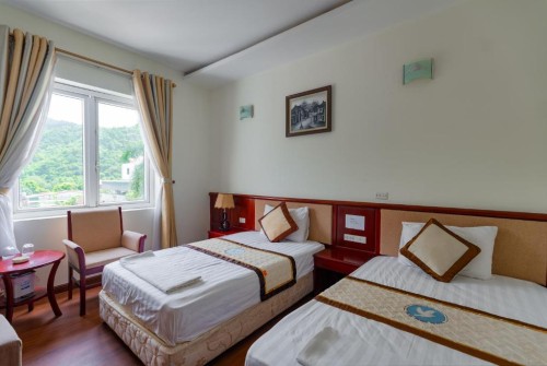 Nhà nghỉ Trâm Tuy